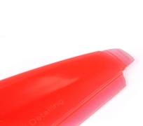 Cây gạt nước rửa xe lưỡi Silicon Maxshine 7011022 được làm từ chất liệu silicon mềm, dẻo dai không gây xước bề mặt sơn và kính, màu trong suốt