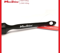 Bàn chải vệ sinh chi tiết cao cấp Maxshine 704611 với các sợi lông mềm mại, được gắn chặt vào thân chổi giúp hạn chế tình trạng bị rụng lông khi sử dụng