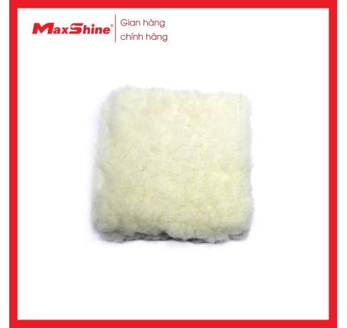 Miếng bông rửa xe Maxshine 8011006 được làm bằng chất liệu len tổng hợp siêu mềm mại, không bị rụng lông khi sử dụng và không bị ăn mòn bởi hóa chất.
